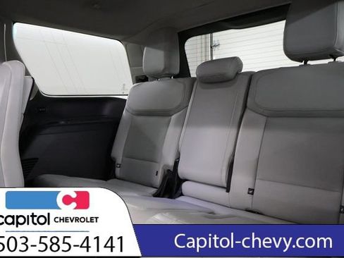 Used 2025 Ford Expedition Platinum w/ Driver's Package AWD/4WD image 33