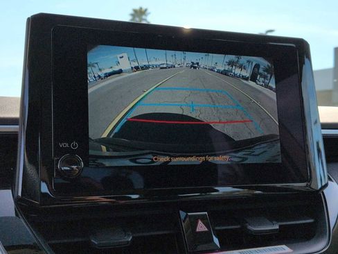 Used 2024 Toyota Corolla LE image 20