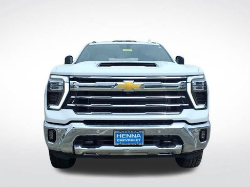 New 2026 Chevrolet Silverado 3500 LTZ w/ LTZ Plus Package AWD/4WD image 10