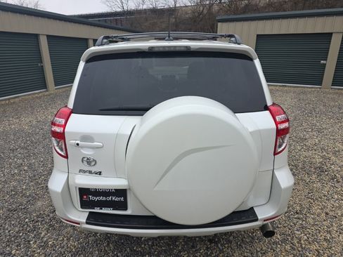Used 2012 Toyota RAV4 Limited image 4