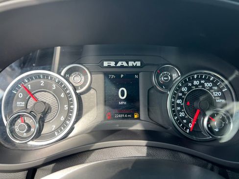 Used 2024 RAM 2500 Big Horn w/ Bed Utility Group image 15