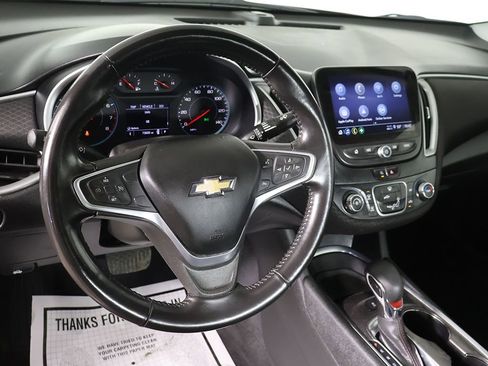 Used 2022 Chevrolet Malibu RS FWD image 22