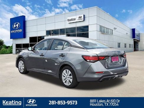 Used 2025 Nissan Sentra S FWD image 7