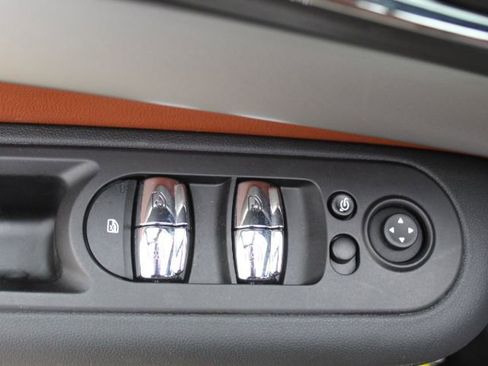 Used 2022 MINI Cooper Clubman John Cooper Works image 14