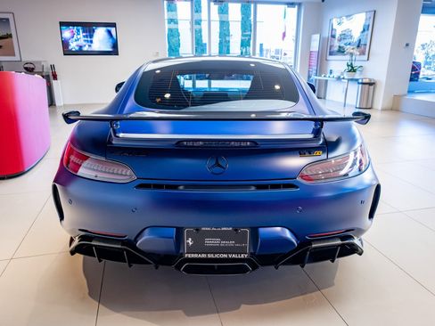 Used 2020 Mercedes-Benz AMG GT R image 5