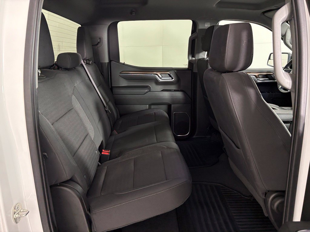 Used 2023 Chevrolet Silverado 1500 LT AWD/4WD image 40