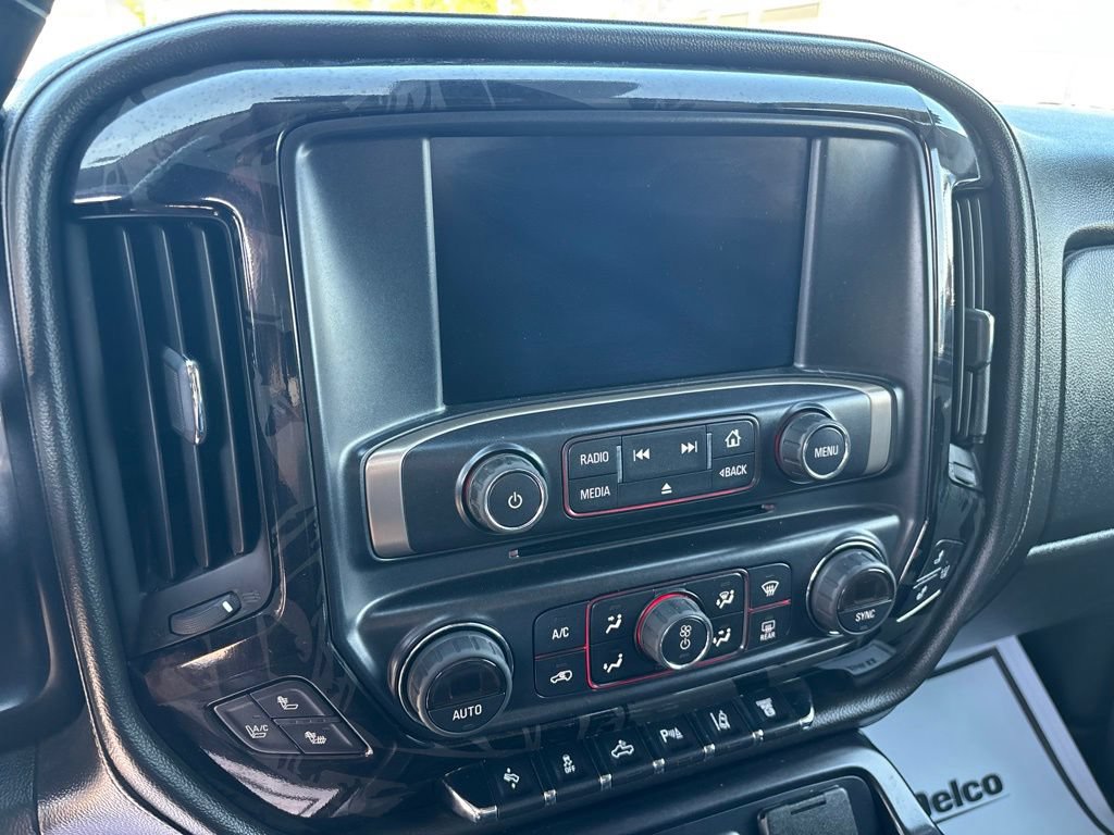 Used 2015 GMC Sierra 2500 Denali w/ Duramax Plus Package AWD/4WD image 26