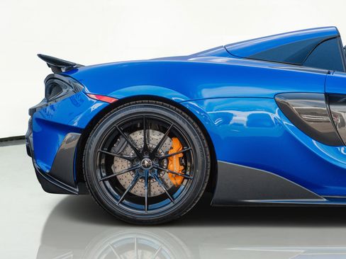 Used 2020 McLaren 600LT Spider image 58