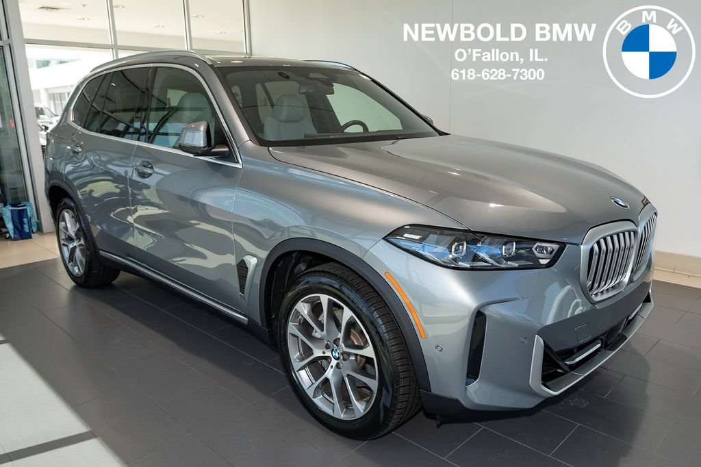 Used 2024 BMW X5 xDrive40i w/ Premium Package AWD/4WD image 1
