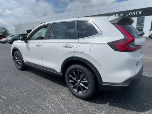 Used 2026 Honda CR-V EX-L image 3
