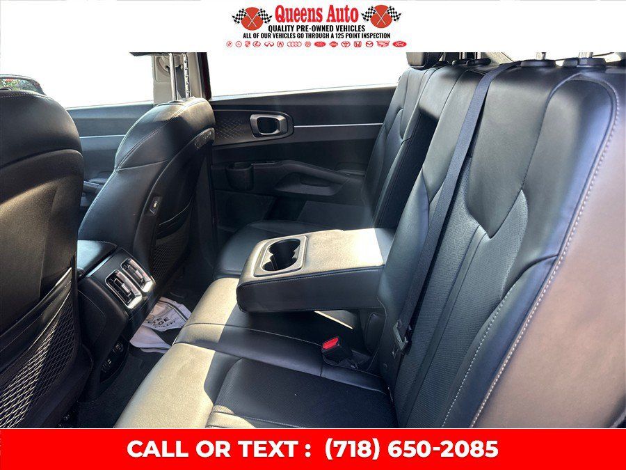 Used 2021 Kia Sorento S AWD/4WD image 11