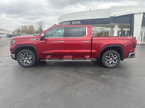 New 2026 GMC Sierra 1500 SLT w/ SLT Premium Plus Package image 7