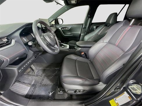 Certified 2025 Toyota RAV4 XSE w/ Premium Package image 20