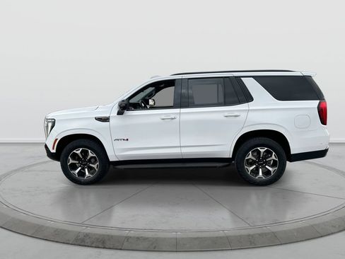 Used 2026 GMC Yukon AT4 AWD/4WD image 5