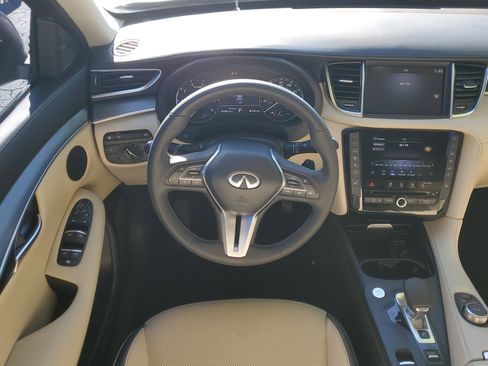 Used 2022 INFINITI QX50 Luxe FWD image 15