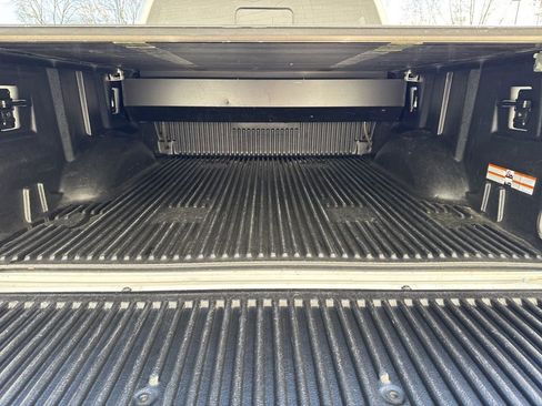 Used 2020 Ford F150 Lariat w/ Equipment Group 502A Luxury image 11