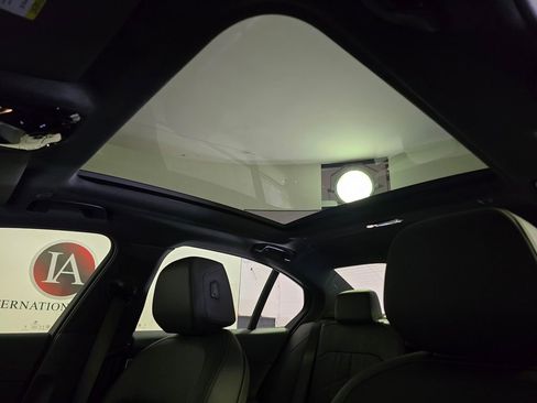 New 2026 BMW 530i xDrive w/ M Sport Package image 11