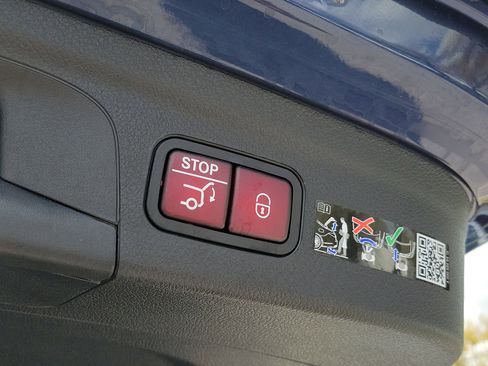 Certified 2026 Mercedes-Benz GLE 450 4MATIC image 10