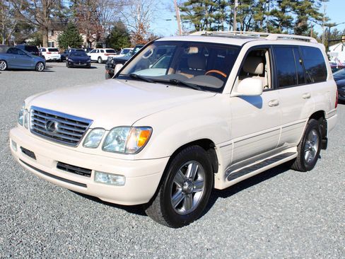 Used 2007 Lexus LX 470 4WD image 2