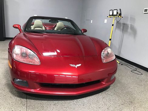 Used 2008 Chevrolet Corvette Convertible w/ Preferred Equipment Group RWD image 15