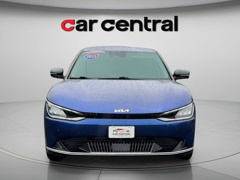 Used 2023 Kia EV6 Wind AWD/4WD image 2