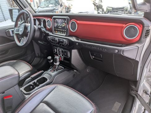 Used 2023 Jeep Wrangler Rubicon w/ LED Lighting Group image 32