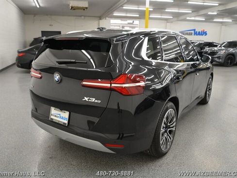 Used 2025 BMW X3 xDrive30i w/ Premium Package image 9