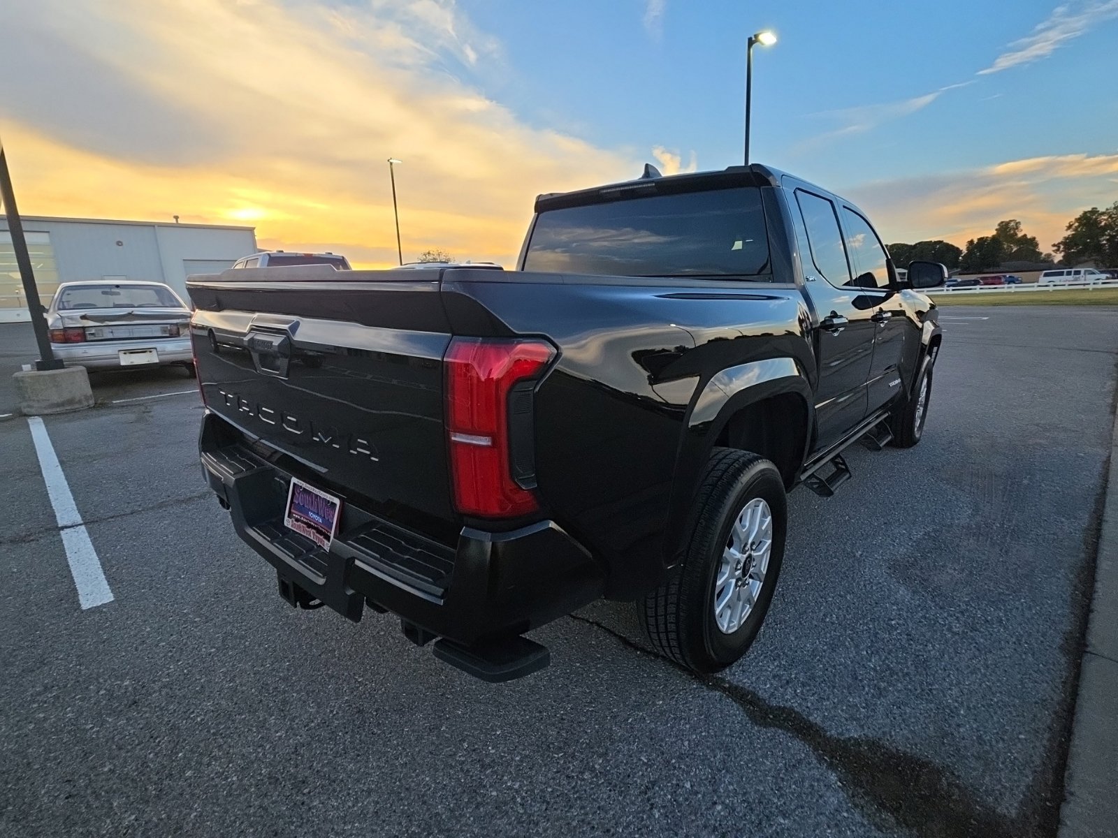 Used 2025 Toyota Tacoma SR5 RWD image 7