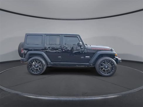 Used 2017 Jeep Wrangler Unlimited Rubicon image 9