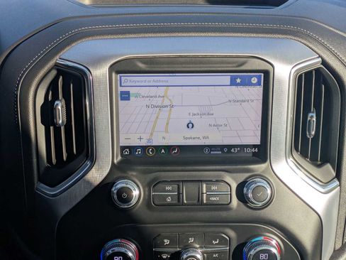 Used 2023 GMC Sierra 3500 SLT w/ SLT Premium Package image 28