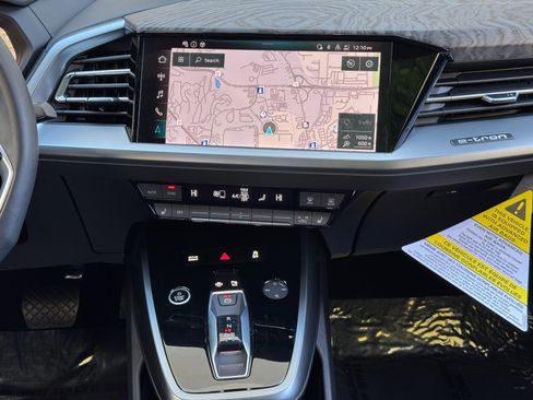 Used 2024 Audi Q4 e-tron Premium Plus w/ Premium Plus image 25