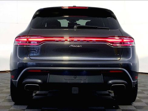 Certified 2024 Porsche Macan AWD/4WD image 6
