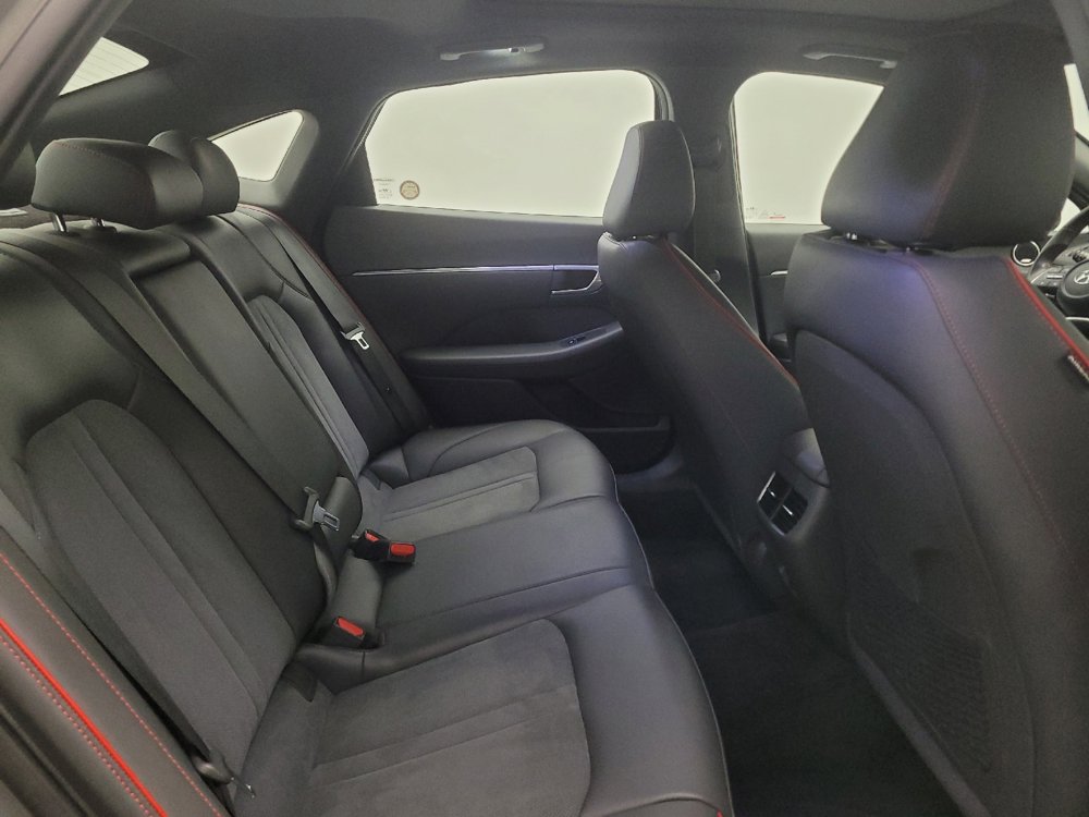 Used 2022 Hyundai Sonata SEL Plus w/ Preferred Accessory Package FWD image 19