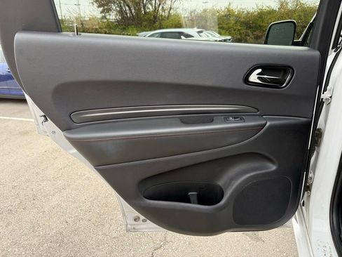 Used 2024 Dodge Durango GT image 9