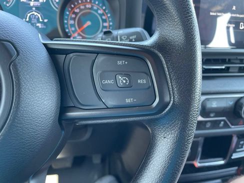 Used 2024 Jeep Wrangler Unlimited Sport AWD/4WD image 25