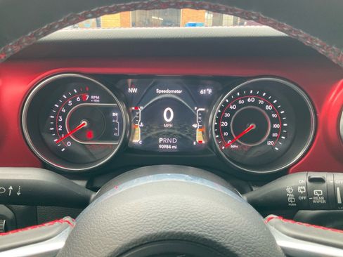 Used 2022 Jeep Wrangler Unlimited Rubicon w/ Xtreme Recon 35" Tire Package image 29