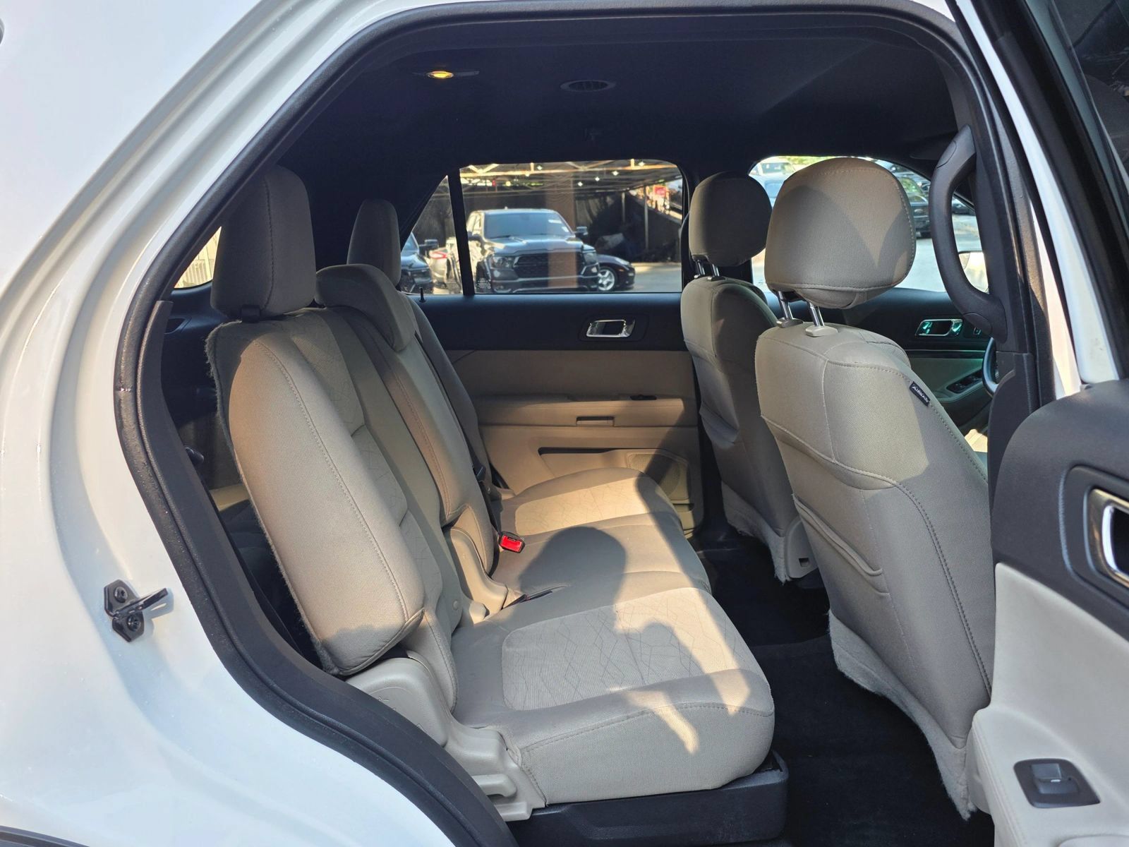 Used 2015 Ford Explorer 4WD image 27