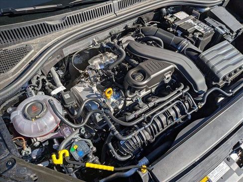 New 2025 Volkswagen Jetta SE image 17