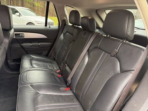 Used 2013 Lincoln MKX FWD image 20