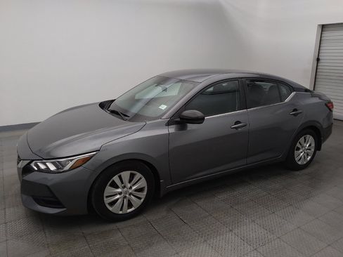 Used 2020 Nissan Sentra S FWD image 2