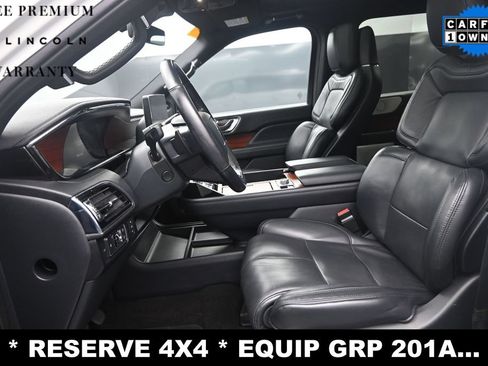 Used 2022 Lincoln Navigator Reserve AWD/4WD image 11
