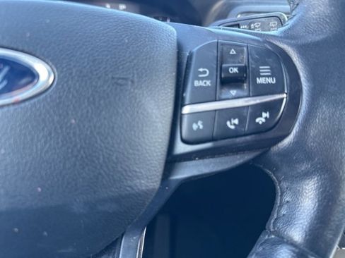Used 2020 Ford Explorer XLT w/ Equipment Group 202A image 12