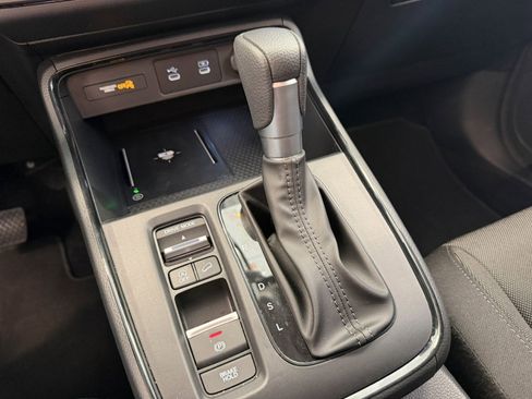 Used 2026 Honda CR-V LX image 21