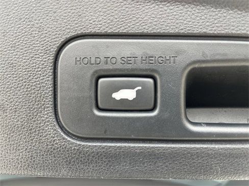 Certified 2023 Acura MDX FWD w/ Technology Package image 34