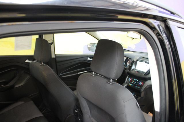 Used 2018 Ford Escape SE w/ SE SYNC Package FWD image 10