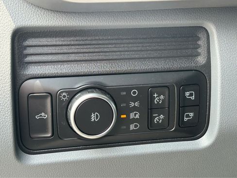 New 2026 Ford F250 XLT AWD/4WD image 16