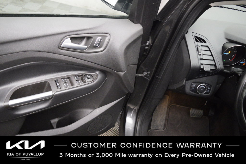 Used 2019 Ford Escape SEL w/ Sun & Style Package FWD image 28