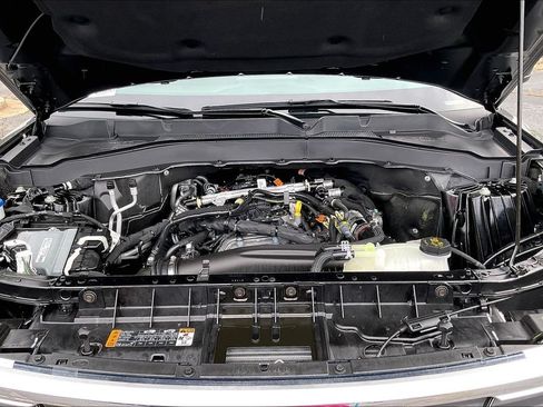 Used 2026 Ford Explorer Active w/ Active Comfort Package RWD image 31