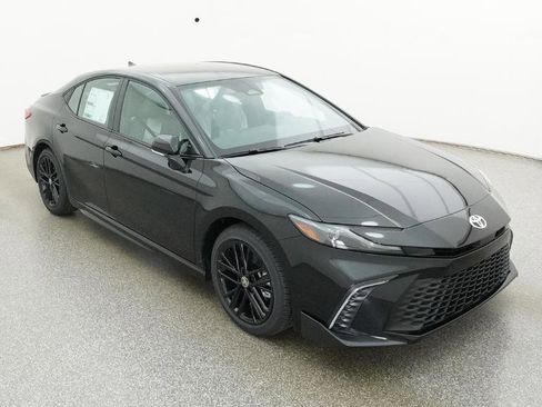 New 2026 Toyota Camry SE FWD image 16