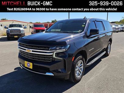Used 2022 Chevrolet Suburban LT w/ Luxury Package